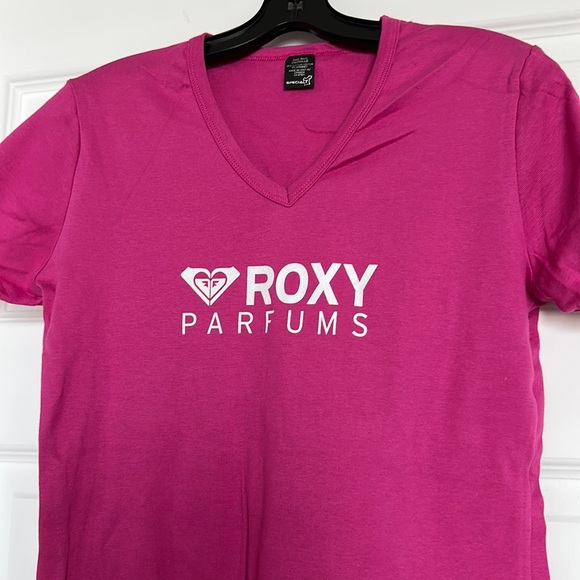 💞 Roxy Parfums Promotional T-Shirt M 95% Cotton 5% Spandex Pink - Picture 3 of 5